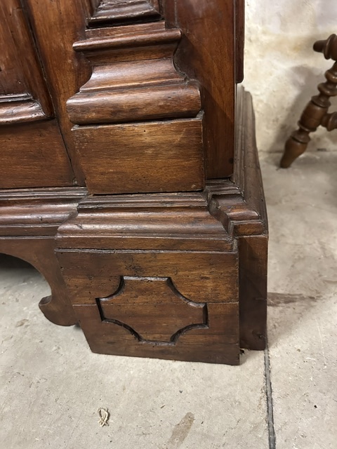 Louis XIV Walnut Cabinet From Genoa, Late 17th Century-photo-2