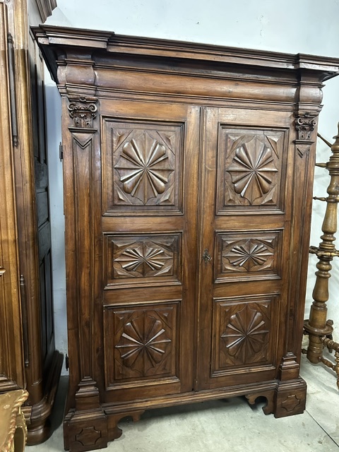 Louis XIV Walnut Cabinet From Genoa, Late 17th Century