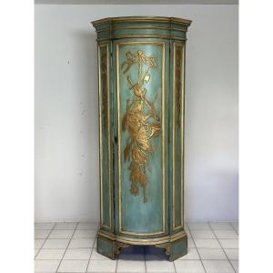 Curved Lacquered Painted Corner Cabinet, Tuscany Louis XIV. Late 17th Century, Early 18th Centu