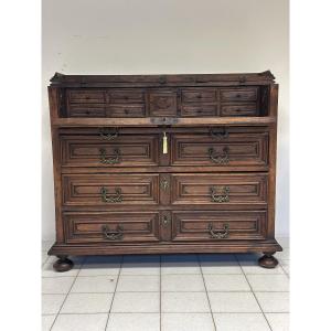 Walnut Cabinet Chest Of Drawers. Lombardy 600