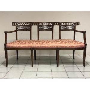Louis XVI Walnut Sofa. Venice, Late 18th Century.