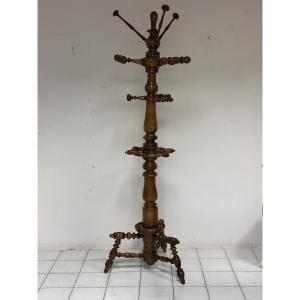 Walnut Coat Stand With Spool, 19th Century.
