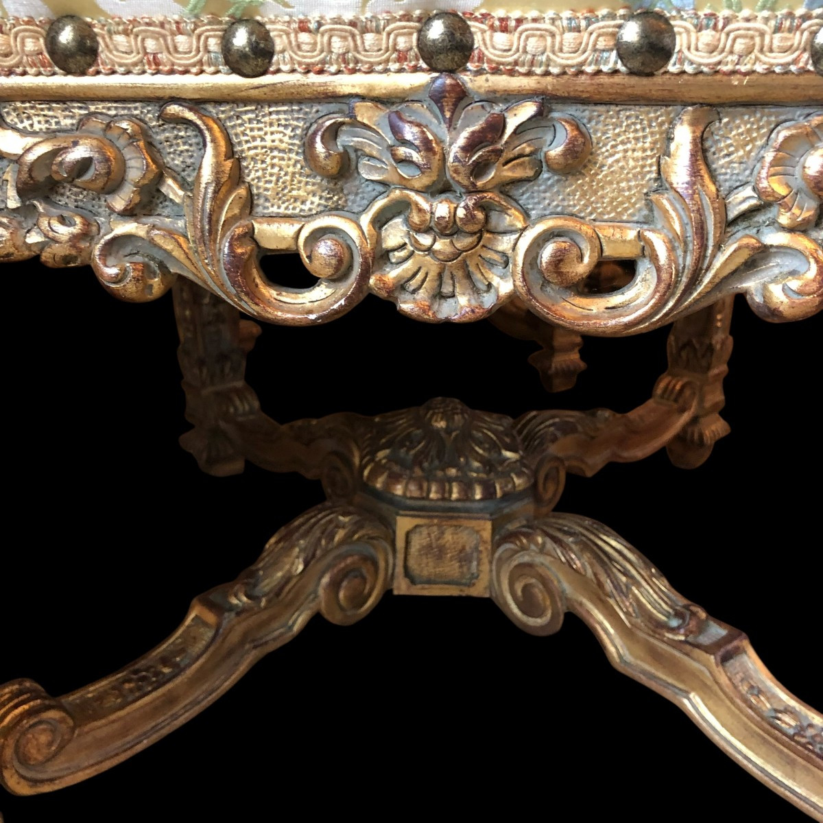Important Pair Of Gilded Louis XIV Style Armchairs-photo-1