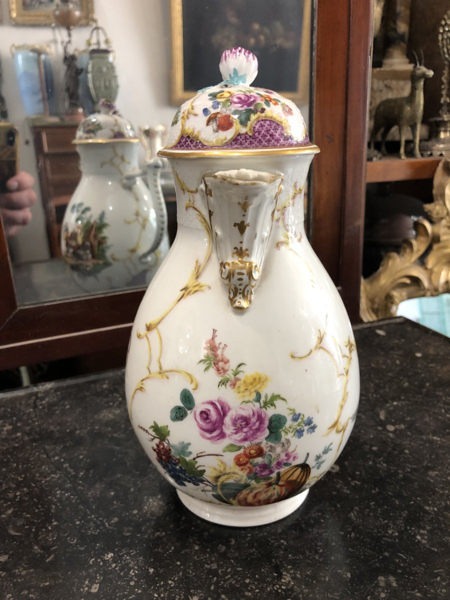Cafetière porcelaine Meissen fin 18ème siècle (fèle au pied)-photo-3