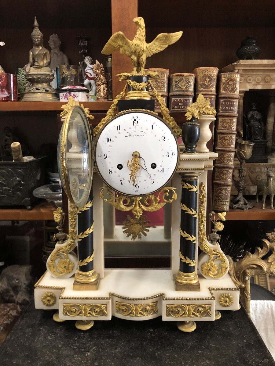 Louis XVI-era Marble And Gilded Bronze Pendulum Clock, Signed "manière"-photo-2