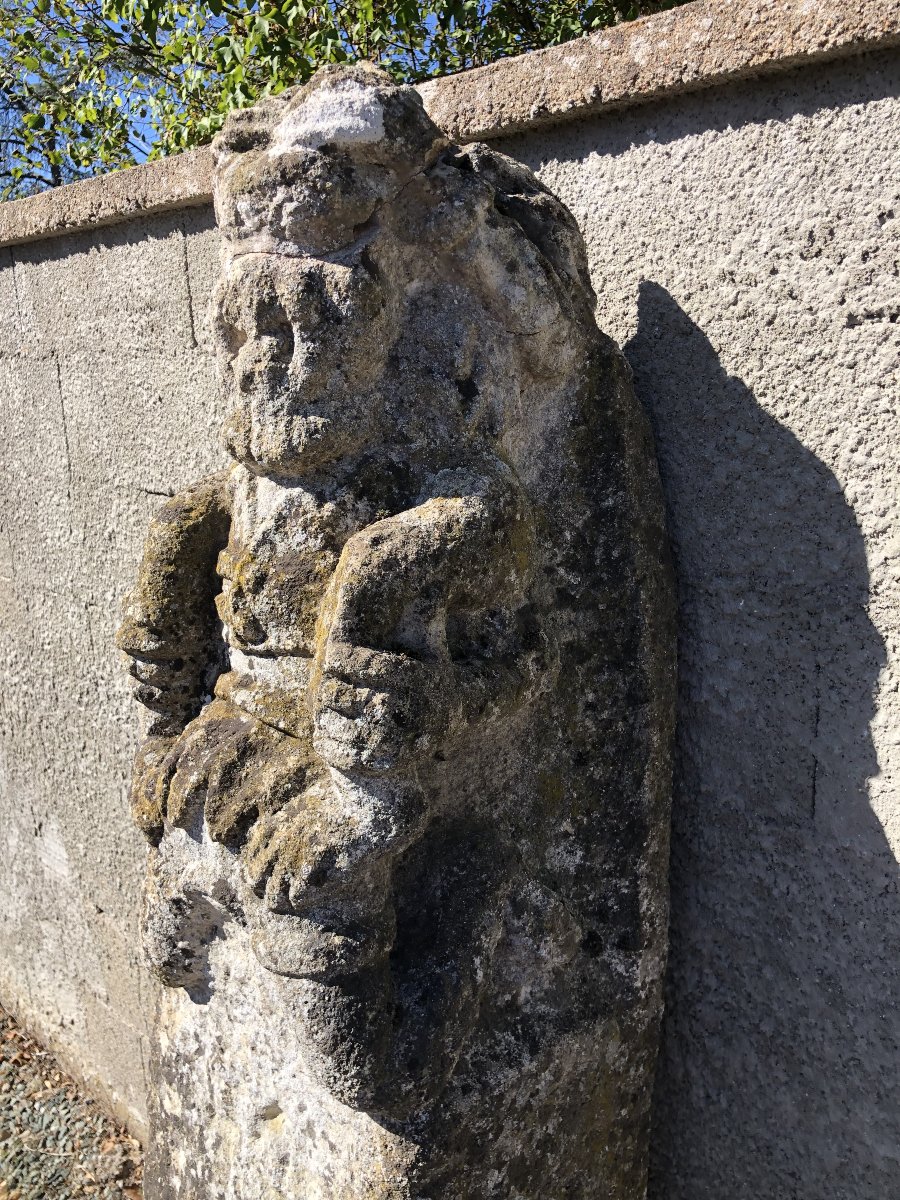 Gargouille  XVème siècle pierre calcaire  (élément manquant partie supérieure)-photo-6