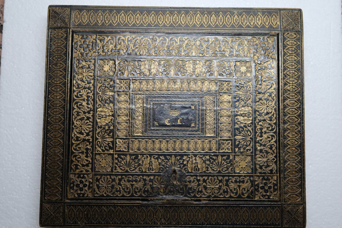 19th Century Moroccan Leather Mailbox-photo-2