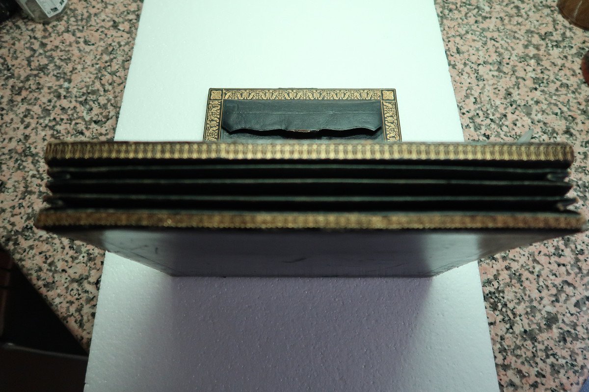 19th Century Moroccan Leather Mailbox-photo-2
