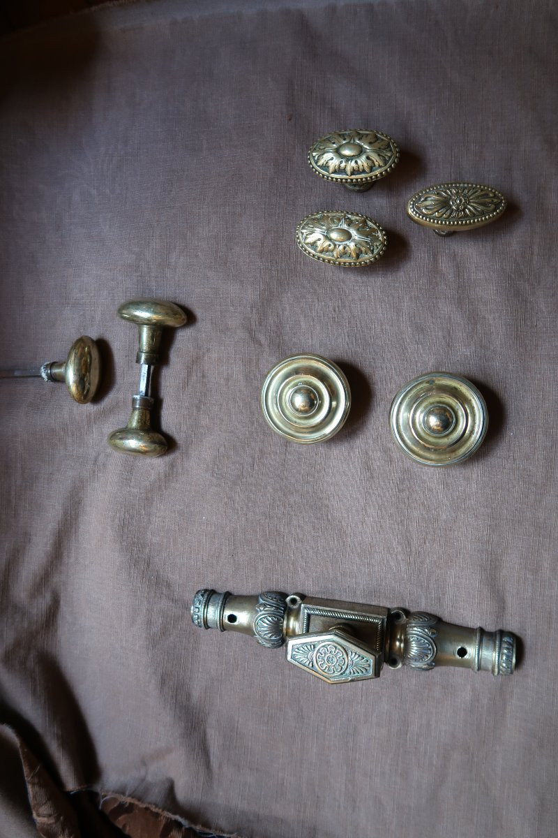 Large Batch Of Bronze Handles-photo-2