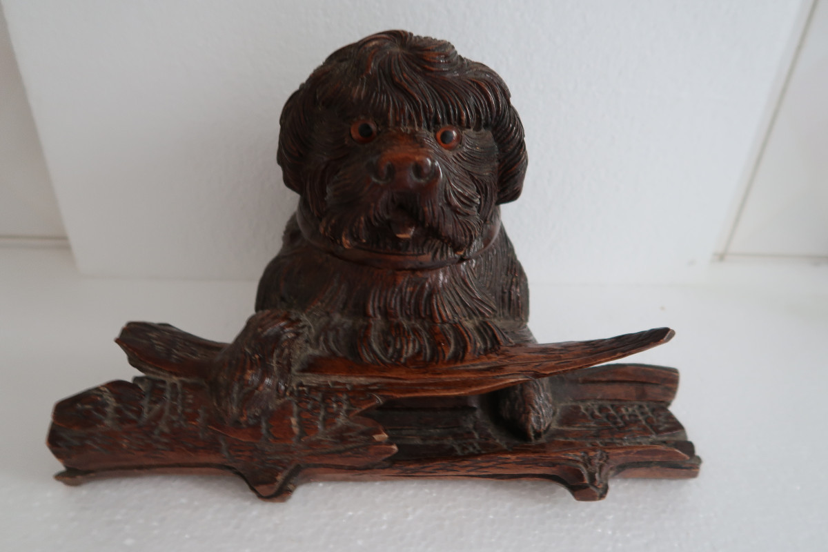 Inkwell With Dog Decoration - Black Forest 19th Century