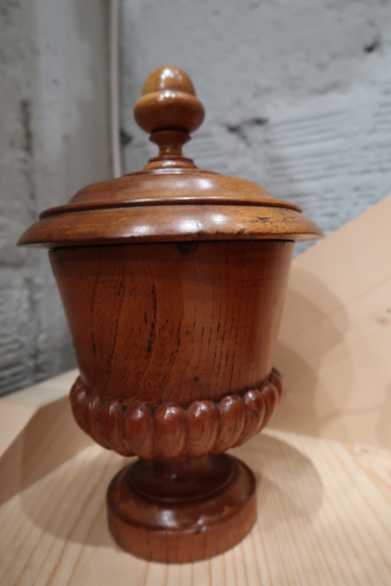 Covered Cup In Turned Wood 19th Century 