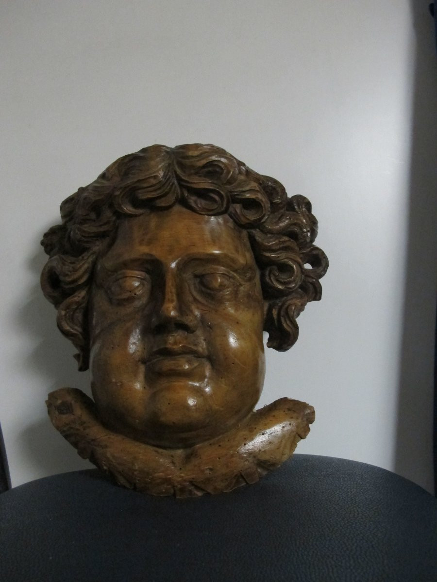 Tête d' enfant  en noyer  début  XVIII-photo-1