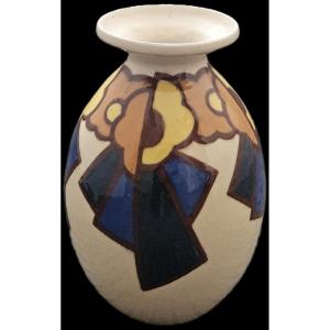 Vase à décor de fleurs stylisées de Simone Larrieu