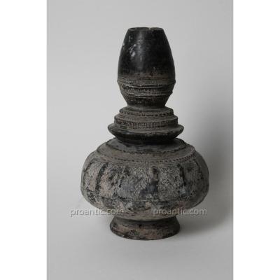 Vase Khmer (Luang Prabang  Laos )