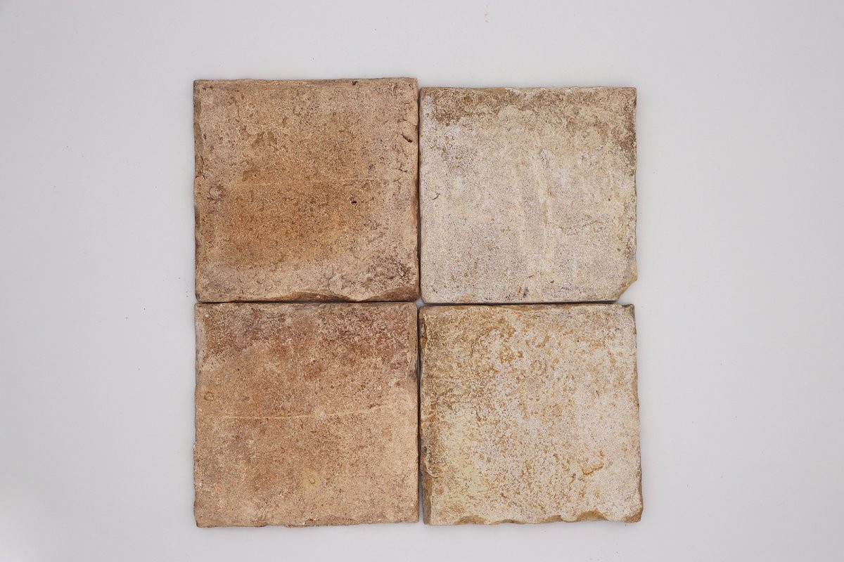 Ensemble de quatre carreaux baroques en éponge aubergine du XVIIIe siècle, Portugal-photo-7