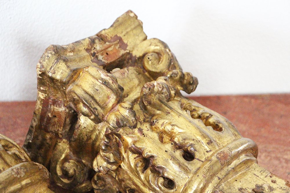 18th Century Set Of Two Baroque Gold Leaf Corinthian Capitals From A Portuguese Church-photo-4