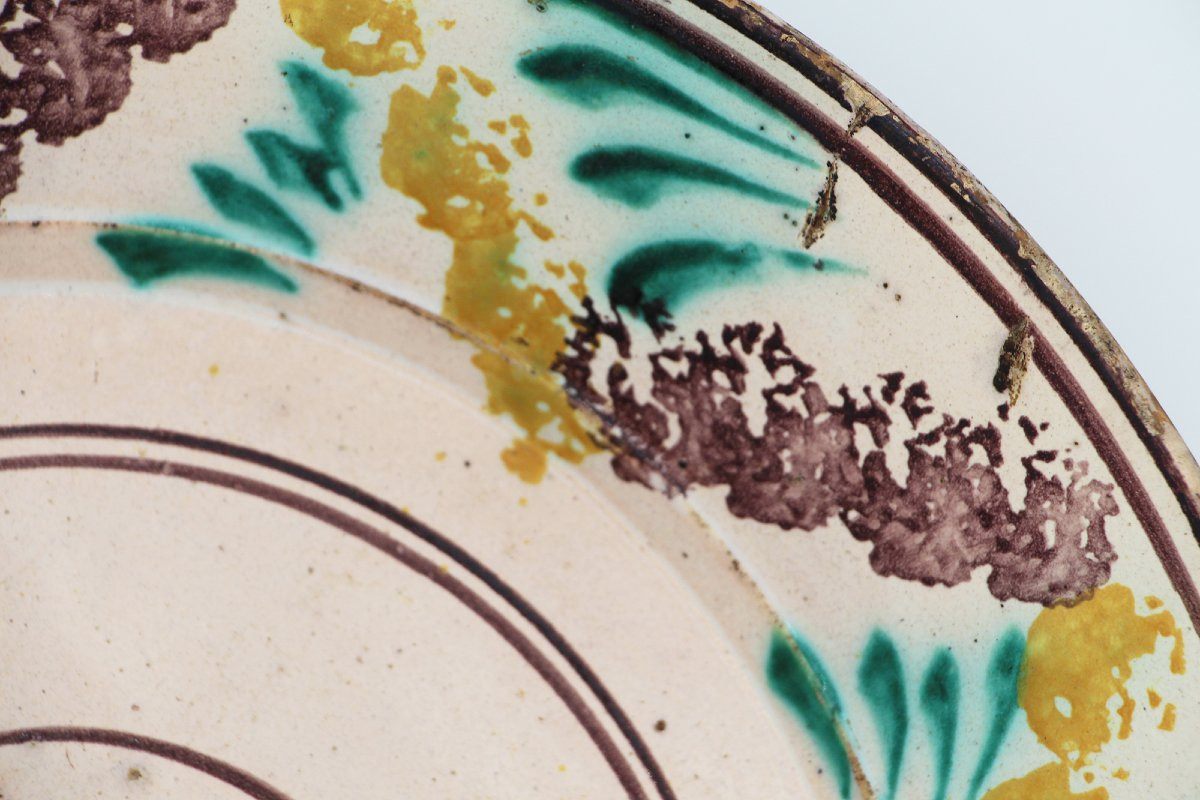 19th Century Spongeware Earthenware Portuguese Large Dairy Bowl-photo-1