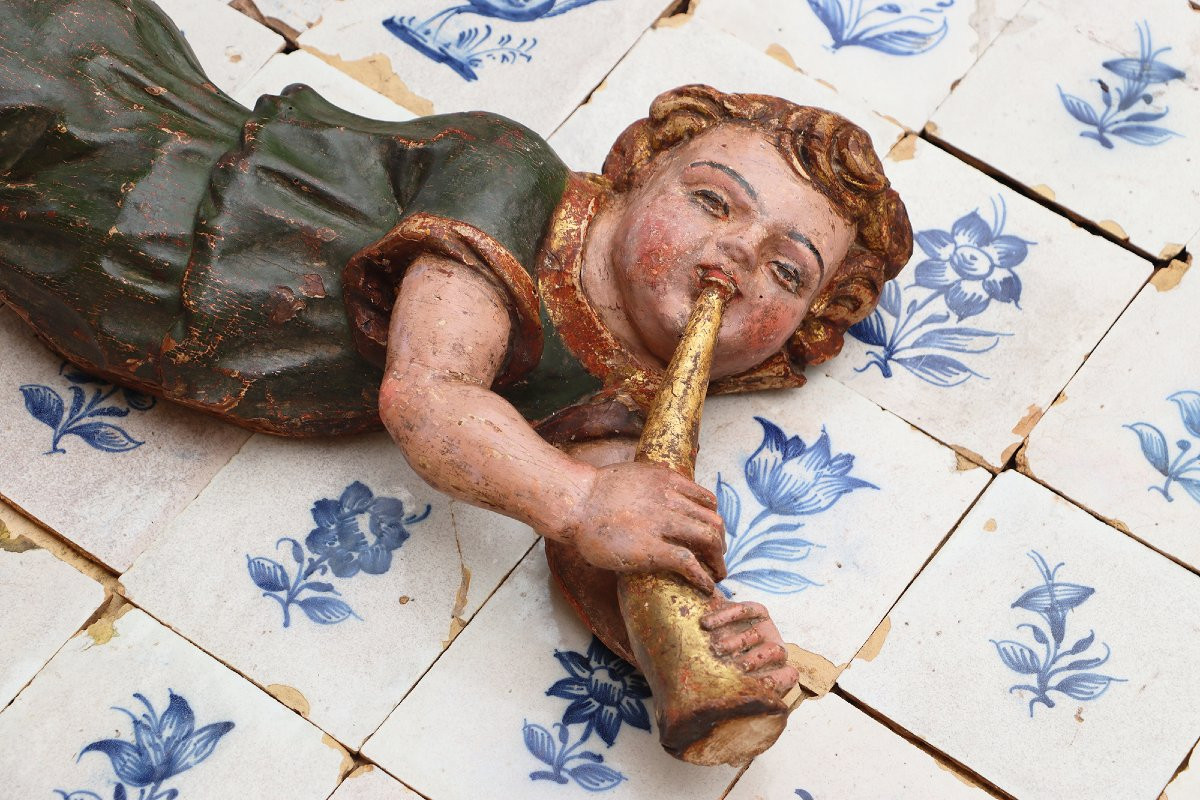 Cherub Musician Playing A Golden Bugle, 18th Century, Portuguese-photo-6