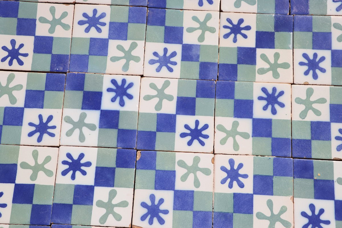 1900s Set Of Sixty Antique Tiles, Green, Dark Blue And White, Portuguese-photo-5