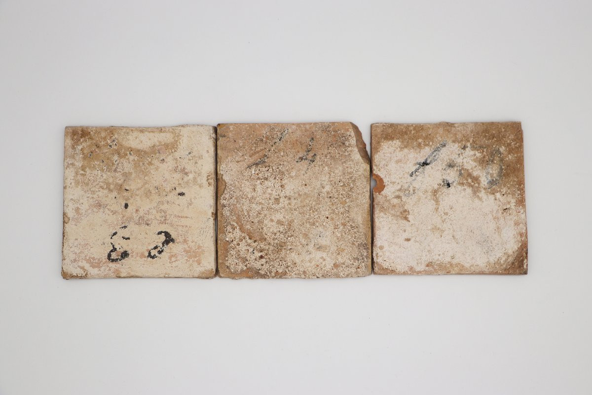 18th Century Set Of Three Baroque Tiles, Portuguese-photo-6