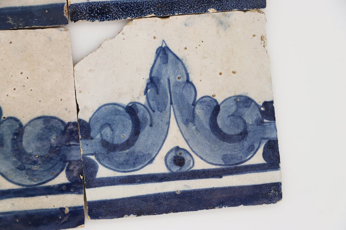 18th Century Set Of Four Rococo Baroques Tiles, Portuguese-photo-4