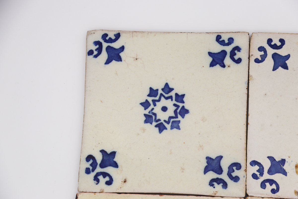 19th Century Set Of Four Tiles Blue & White Floral, Portuguese-photo-2