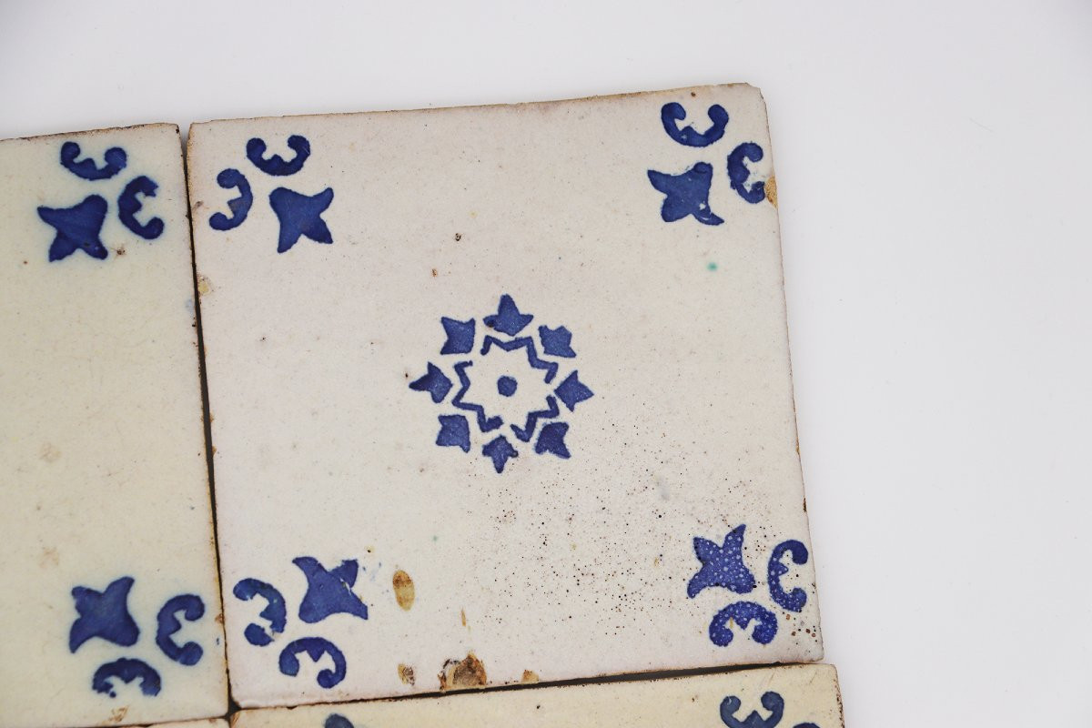 19th Century Set Of Four Tiles Blue & White Floral, Portuguese-photo-5