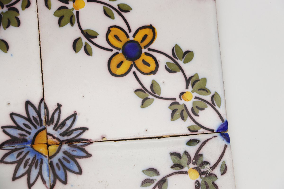 19th Century Set Of Four Floral Tiles, Portuguese Baroque-photo-4