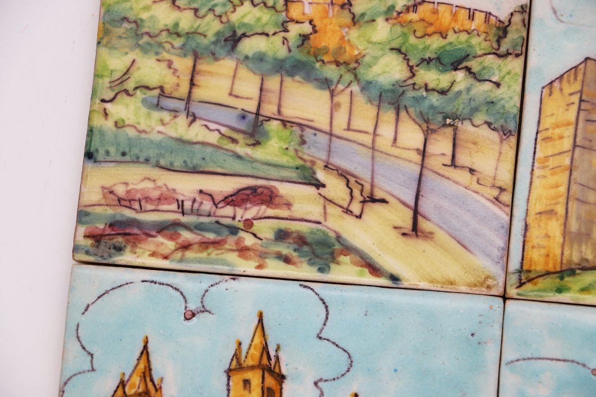 Ensemble de quatre carreaux portugais du XIXe siècle représentant des châteaux-photo-3