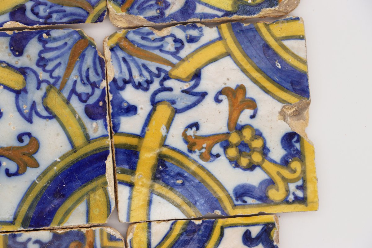 17th Century Set Of Six Floral Tiles, Portuguese-photo-4