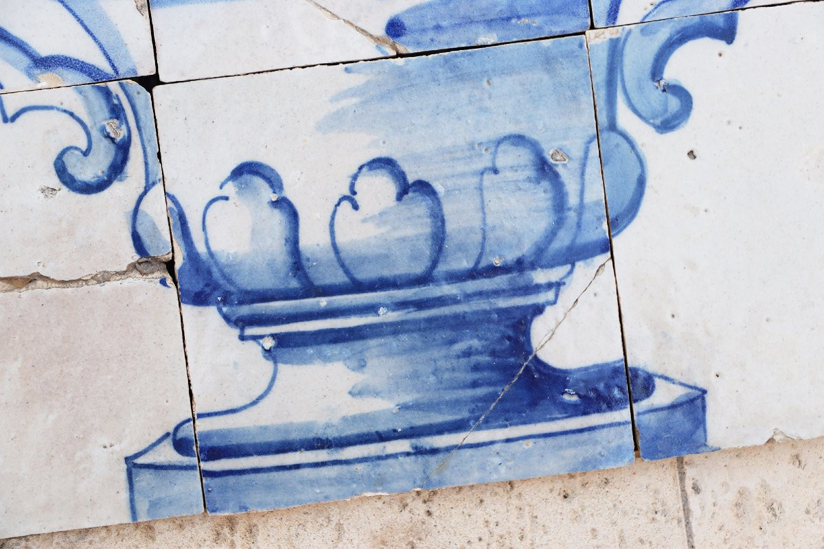 Tile Mural Panel Depicting A Baroque Jardinière With Flowers, Portuguese, 18th Century-photo-1