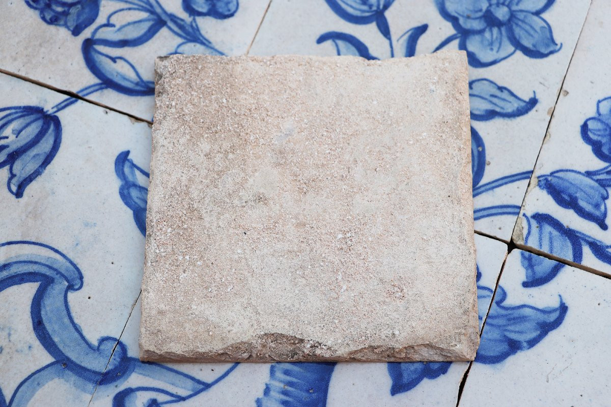 Tile Mural Panel Depicting A Vase With Baroque Flowers, Portuguese, 18th Century-photo-7