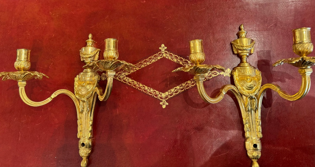 Pair Of Louis XVI Period Gilt Bronze Mercury Wall Lights-photo-2