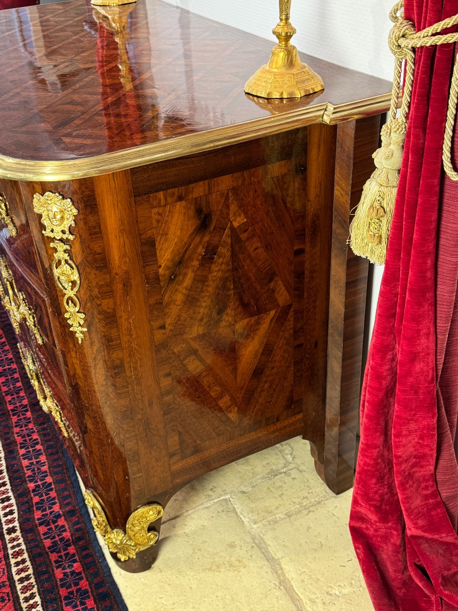 Louis XIV Chest Of Drawers In Amourette With Inlaid Top -photo-1