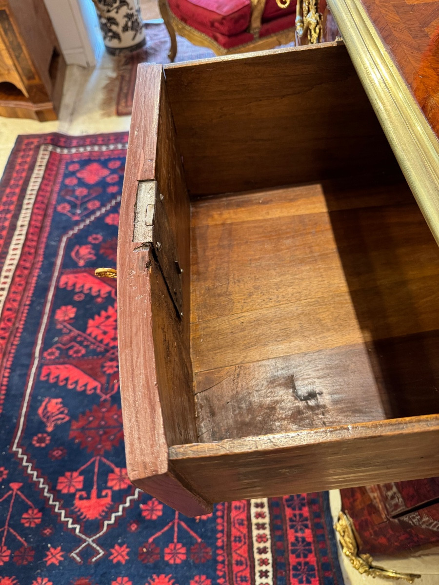 Louis XIV Chest Of Drawers In Amourette With Inlaid Top -photo-6