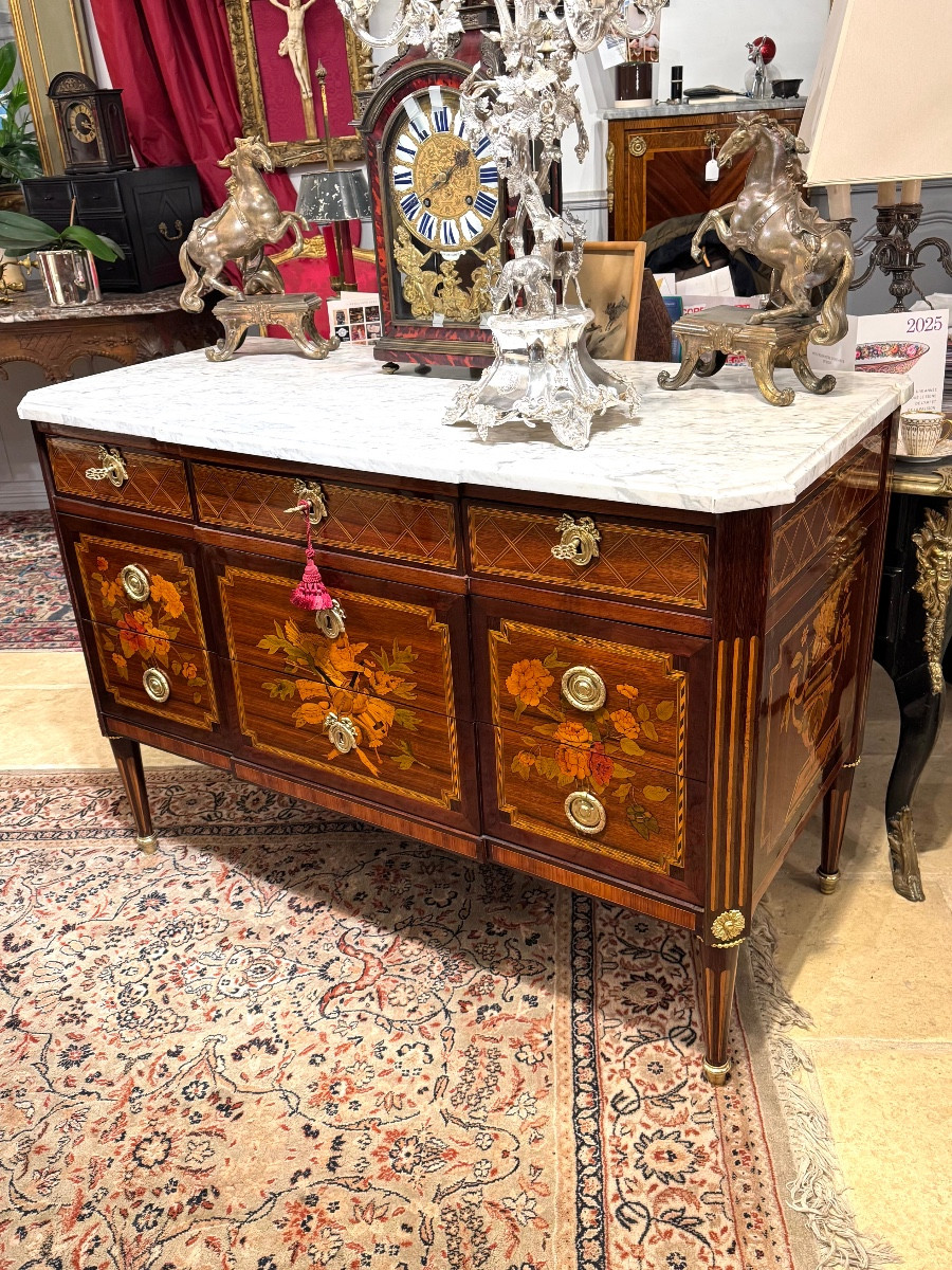 Louis XVI Period Chest Of Drawers