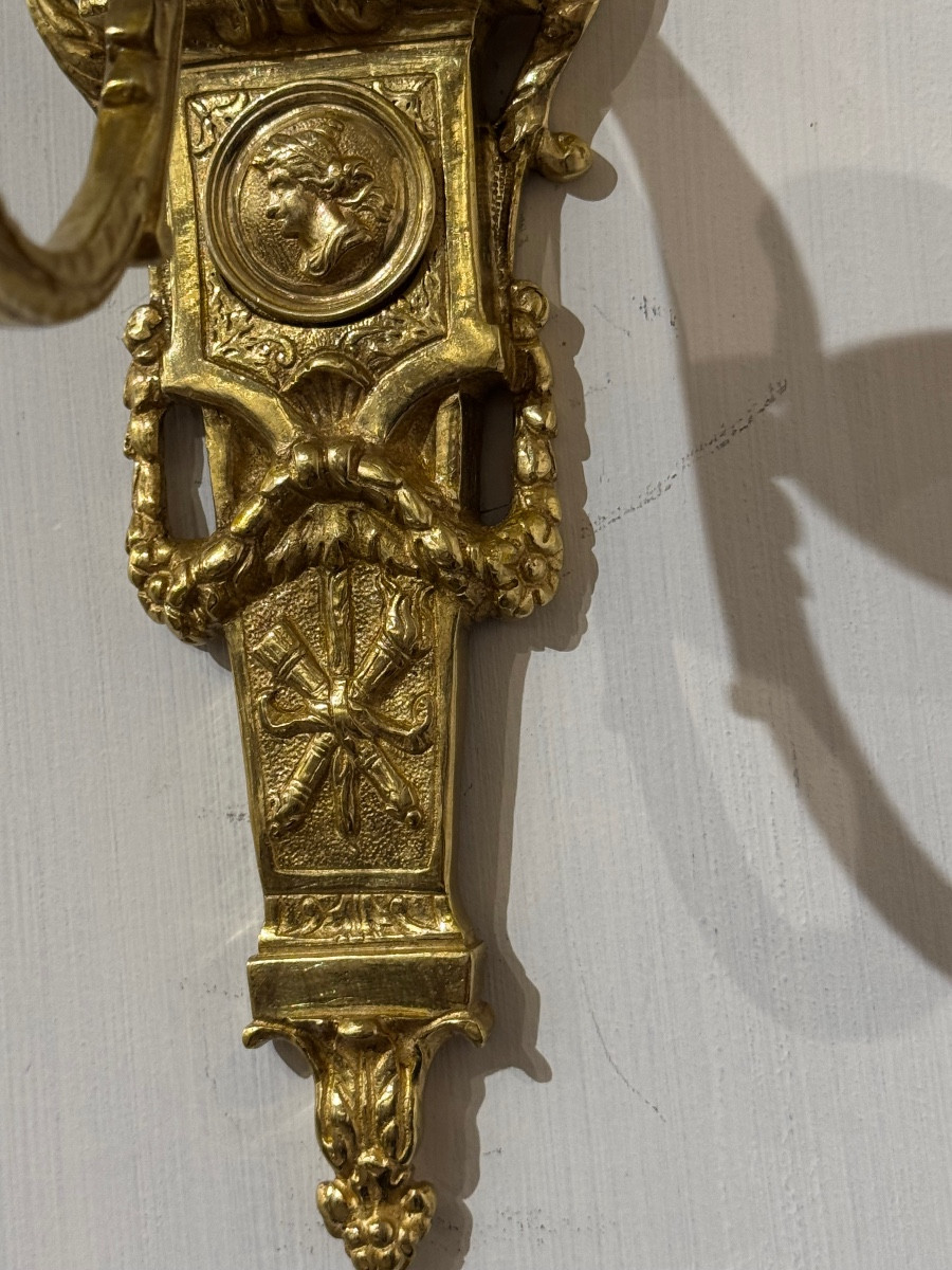 Paire d’appliques en bronze doré époque Louis XIV a un bras de lumière -photo-7