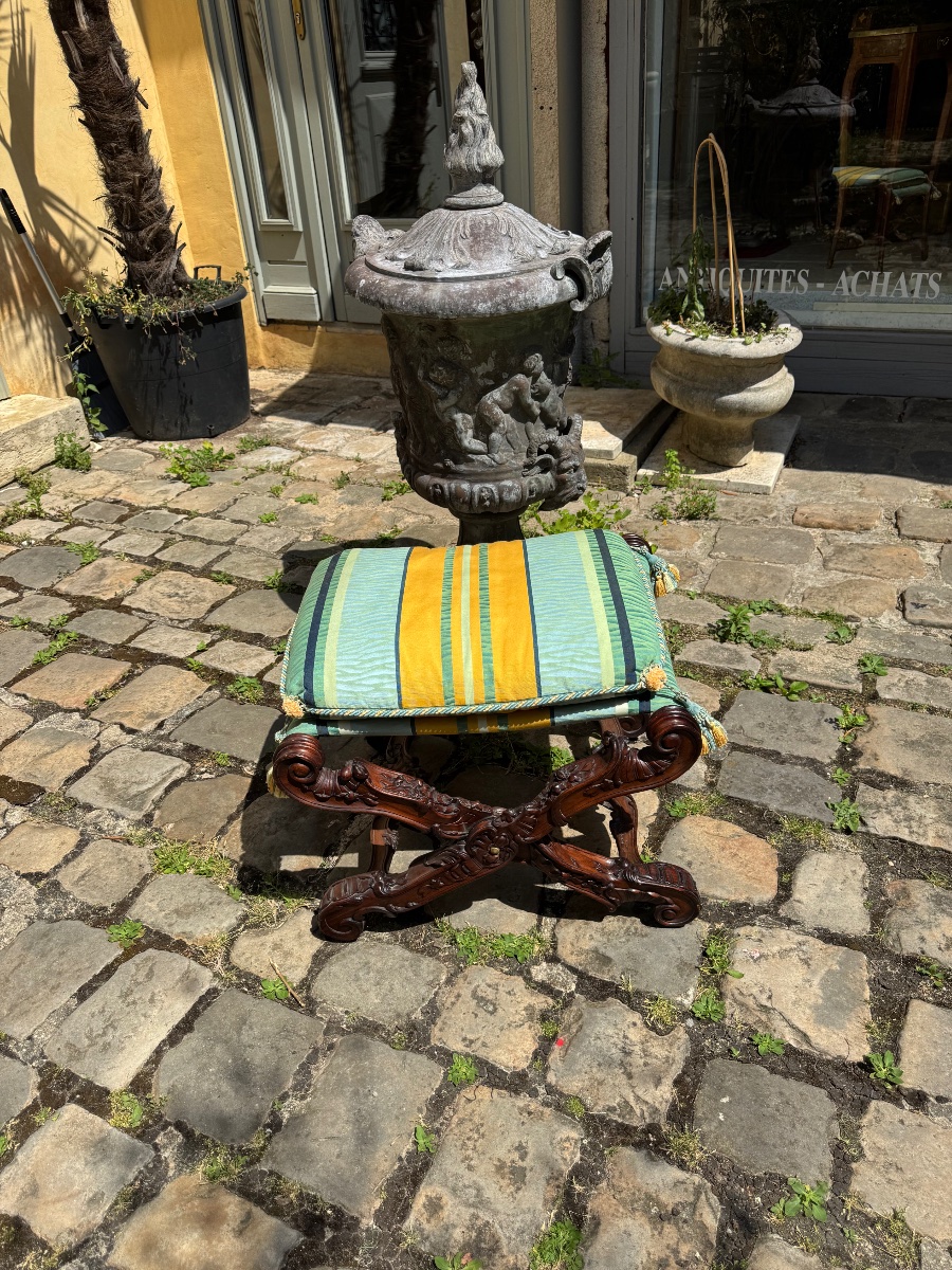 Mid-19th-century Louis XV-style Walnut Folding Chair -photo-3