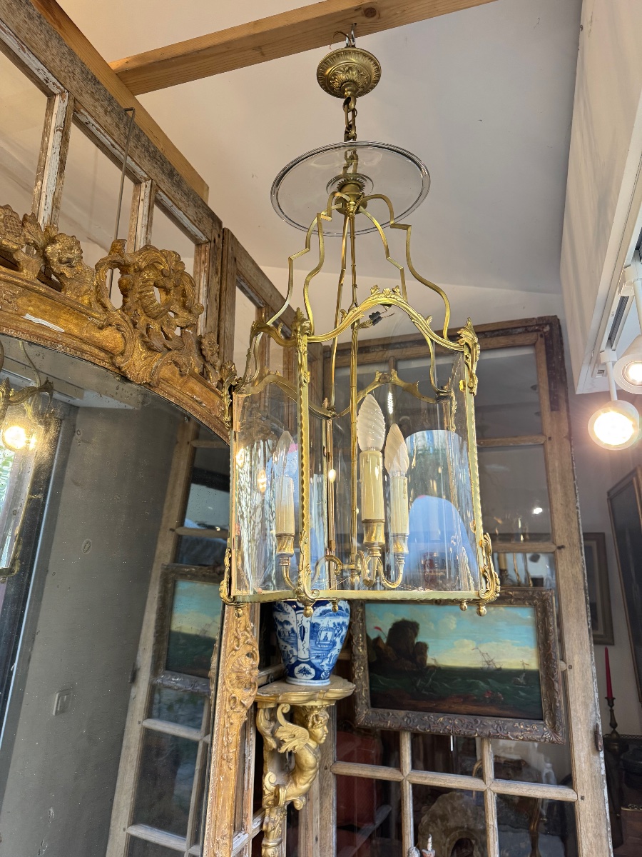 Lanterne de vestibule  en bronze doré 18 e siècle 