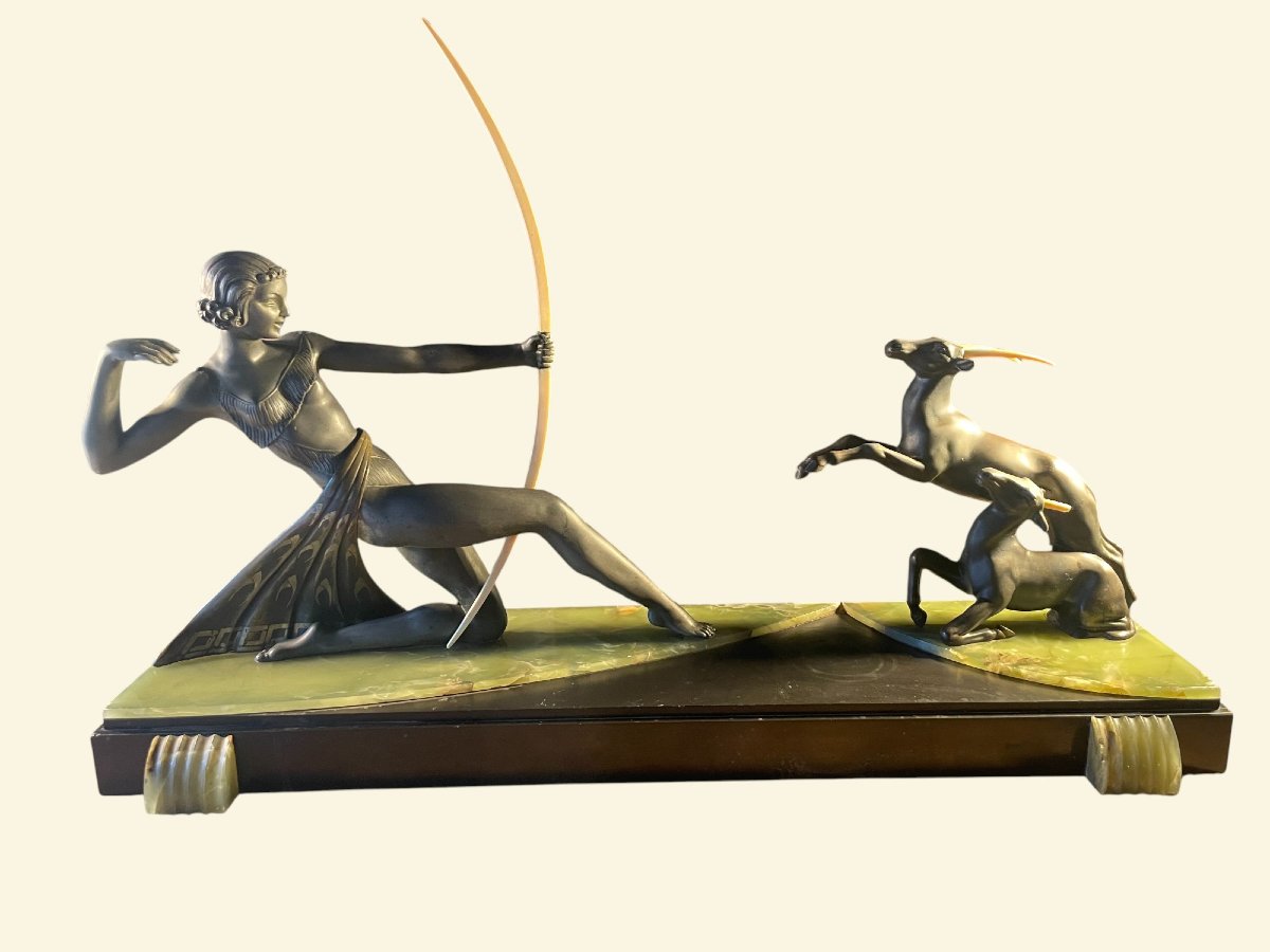 Diane chasseresse – Sculpture en régule, vers 1920-photo-6