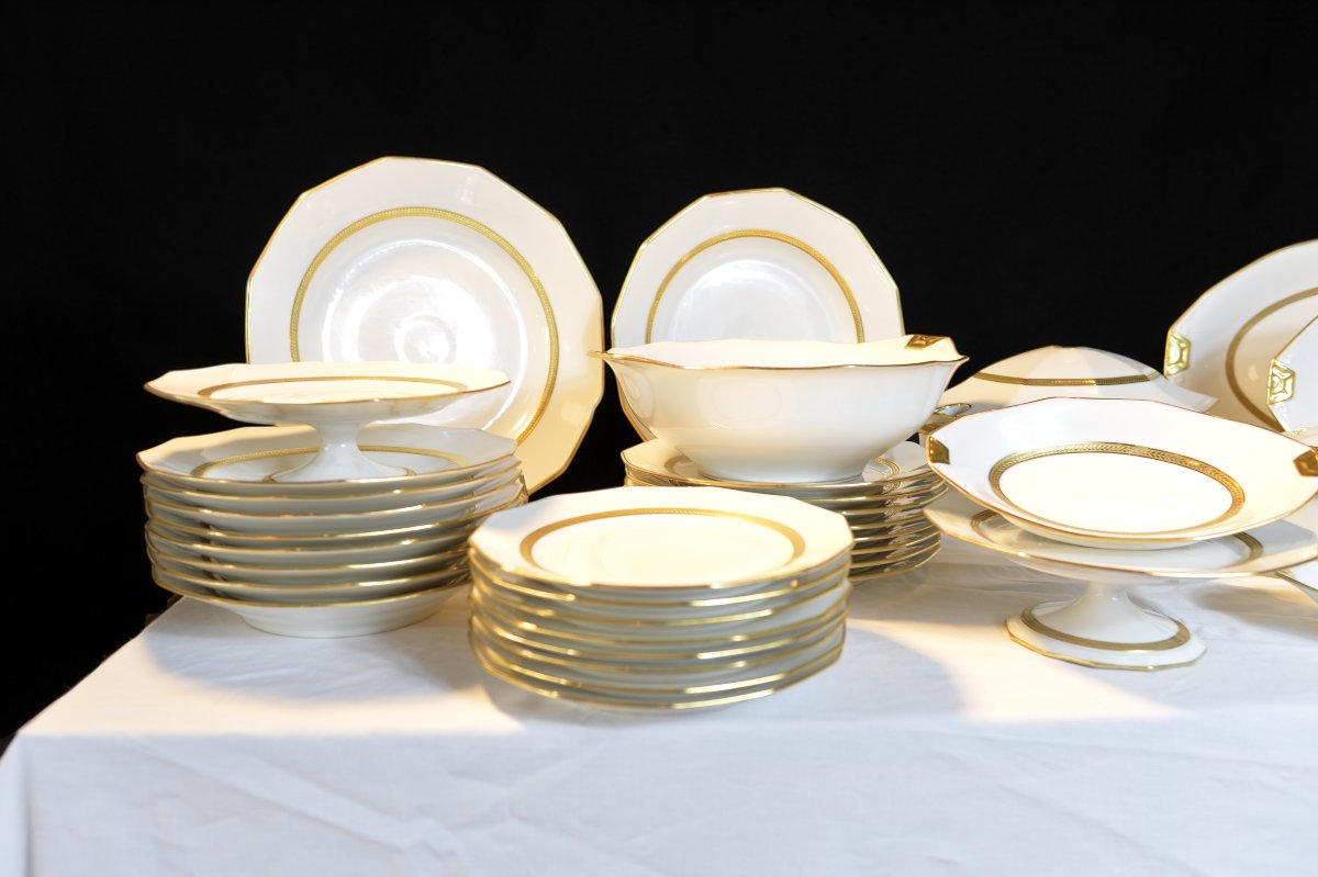 Legrand Limoges Porcelain Dinner Service, Circa 1930-photo-2