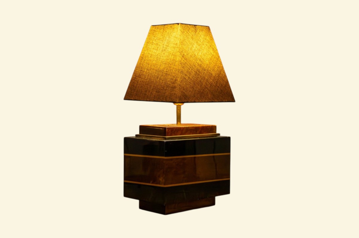 Designer Table Lamp In Burr Walnut And Black Lacquer – Italy, Circa 1960-1970