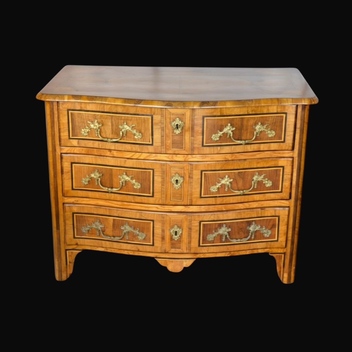 Commode dauphinoise attribuée à la famille Hache, époque Louis XIV vers 1710
