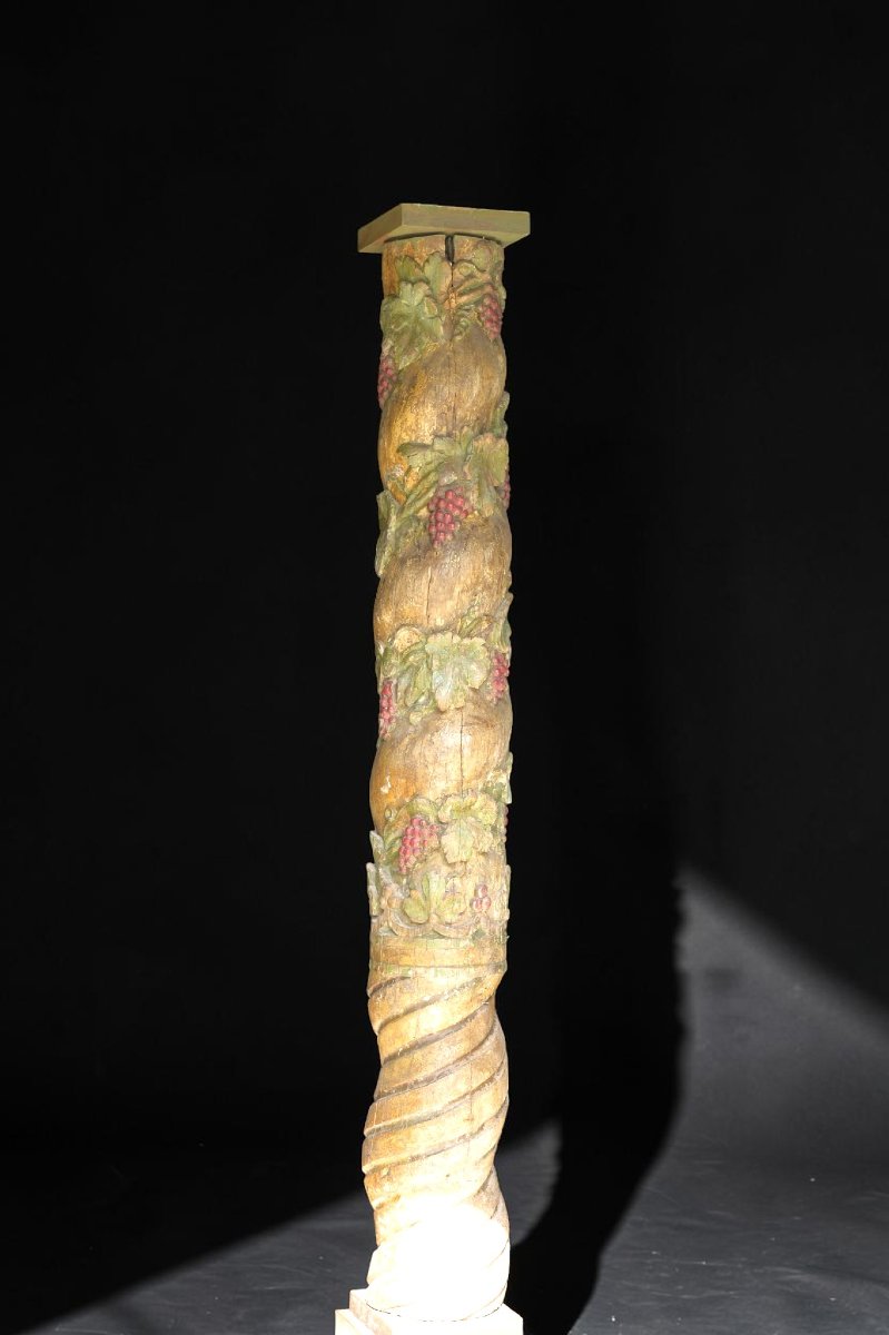 Colonne à pampres de vigne polychrome – Bourgogne, XVIe siècle -photo-2
