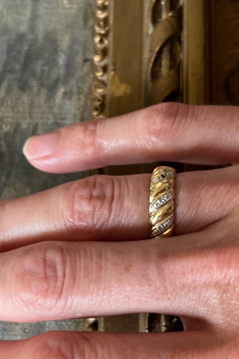 Bague Godronnée En Or Jaune 18 Carats Et Diamants-photo-4