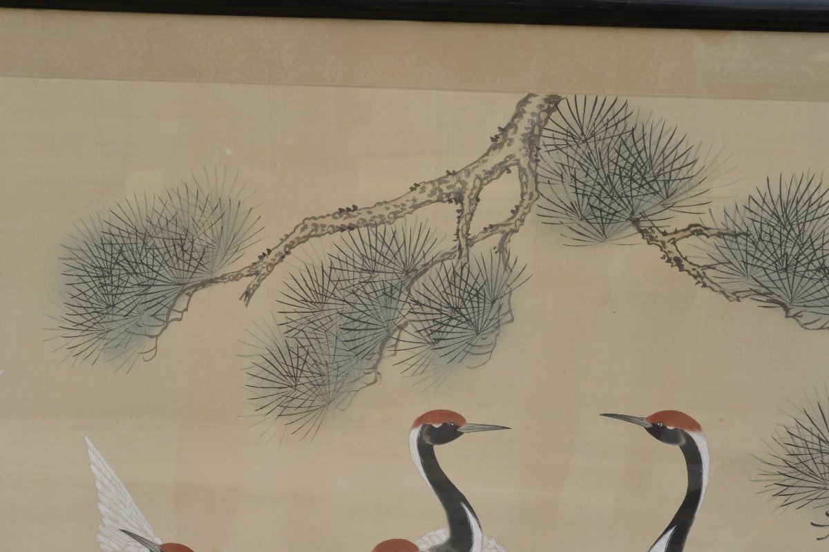 Large Japanese Panel Painted On Paper Mounted On Silk – Cranes Under A Pine Tree – 20th Century-photo-1