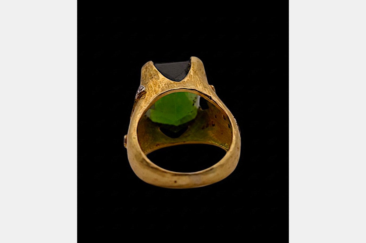 High-end Jewelry Ring In 18-karat Gold, Tourmaline, And Diamonds – Circa 1980-photo-4