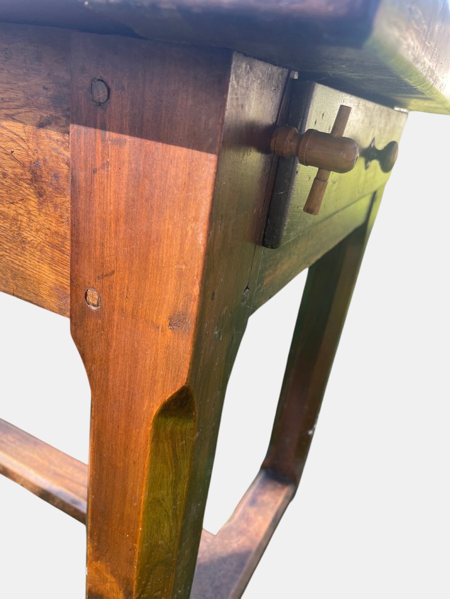Solid Oak Farmhouse Table With Crossbars – 19th Century-photo-4