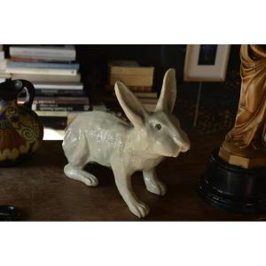 Lièvre en céramique émaillée blanche