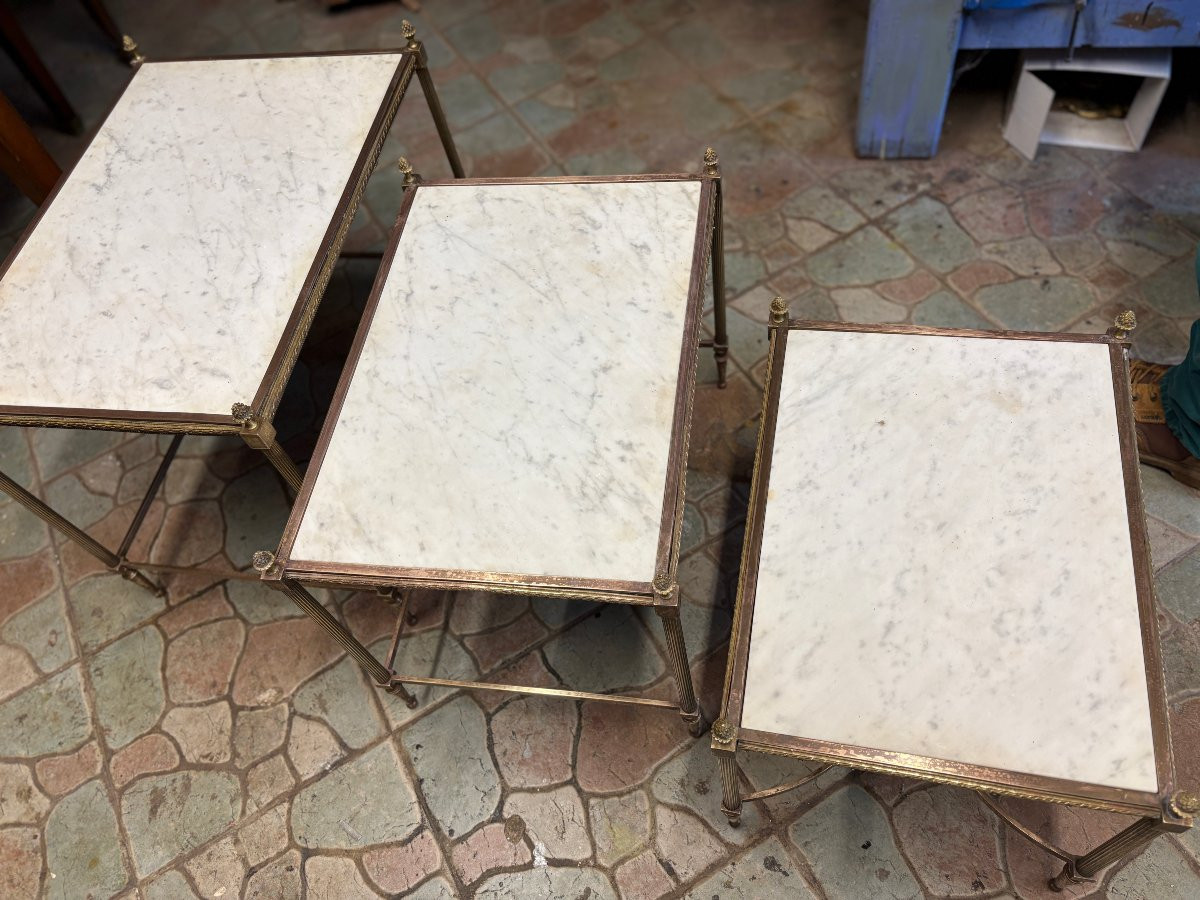 Set Of 3 Nesting Tables -photo-2